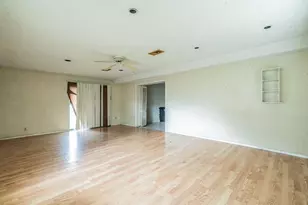 11919 Barrett Brae Dr, Houston, TX 77072 - Photo 5