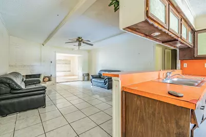 11919 Barrett Brae Drive, Houston, TX 77072 - Photo 9