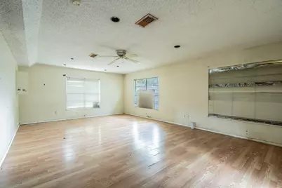 11919 Barrett Brae Drive, Houston, TX 77072 - Photo 3