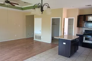276 Nandina Dr, Buda, TX 78610 - Photo 17