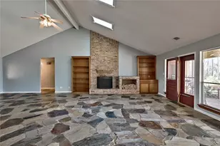 15823 Stagecoach Rd, Stagecoach, TX 77355 - Photo 5