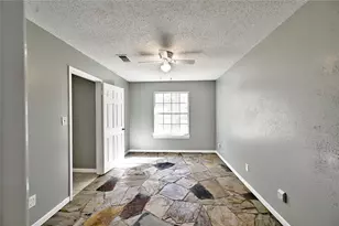 15823 Stagecoach Rd, Stagecoach, TX 77355 - Photo 15