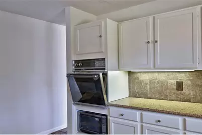 15823 Stagecoach Road, Stagecoach, TX 77355 - Photo 9