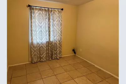 12147 Sharpview Drive, Houston, TX 77072 - Photo 11