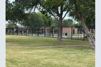 12147 Sharpview Drive, Houston, TX 77072 - Photo 3