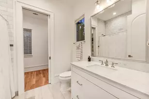 2205 Goldsmith St, Houston, TX 77030 - Photo 25