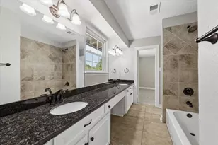 1403 Festival Dr, Houston, TX 77062 - Photo 25