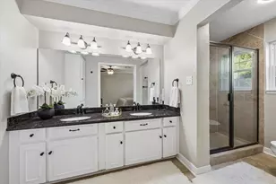 1403 Festival Dr, Houston, TX 77062 - Photo 19