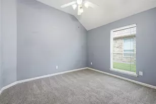 12811 Flat Creek Dr, Pearland, TX 77584 - Photo 21