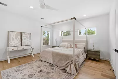 510 E 28th Street, Houston, TX 77008 - Photo 17
