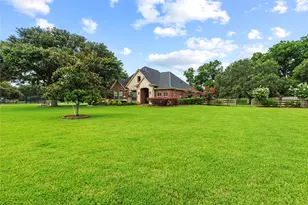 32707 Westminster Dr, Fulshear, TX 77441 - Photo 3