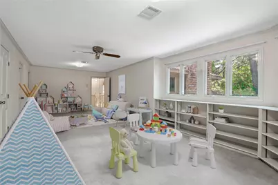 15211 Rainhollow Drive, Houston, TX 77070 - Photo 29