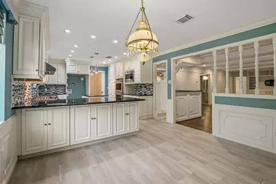 15211 Rainhollow Drive, Houston, TX 77070 - Photo 15