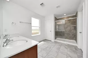 12722 Camellia Glade Ln, Houston, TX 77044 - Photo 5