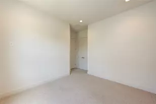 2418 Gray St, Houston, TX 77003 - Photo 27