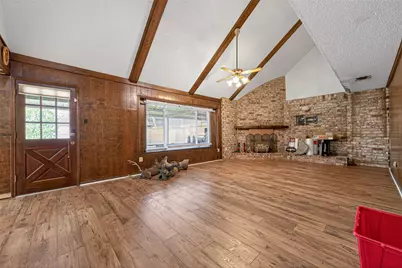 5918 Lodge Creek Drive, Houston, TX 77066 - Photo 21