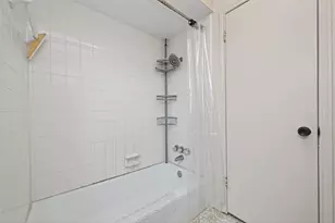 5918 Lodge Creek Dr, Houston, TX 77066 - Photo 39