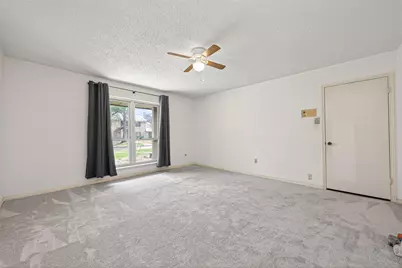 5918 Lodge Creek Drive, Houston, TX 77066 - Photo 27