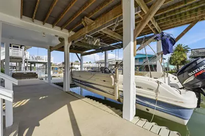 16635 Jamaica Cove Road, Jamaica Beach, TX 77554 - Photo 31