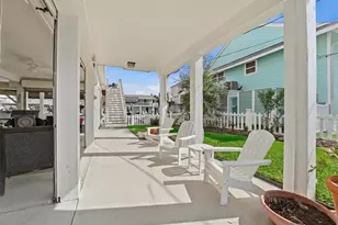 16635 Jamaica Cove Rd, Jamaica Beach, TX 77554 - Photo 33