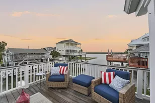 16635 Jamaica Cove Rd, Jamaica Beach, TX 77554 - Photo 1