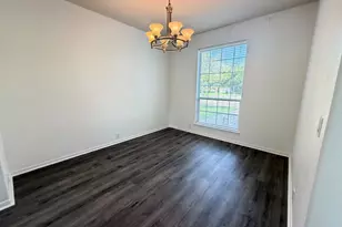 1806 Rockwall Ct, Sugar Land, TX 77479 - Photo 5