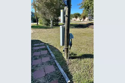 451 12th Street, San Leon, TX 77539 - Photo 5