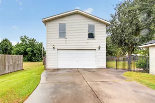 18206 Kings Row, Houston, TX 77058 - Photo 31