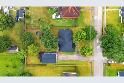 18206 Kings Row, Houston, TX 77058 - Photo 41