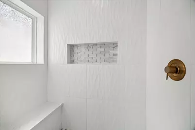 5021 Creekmont Drive, Houston, TX 77091 - Photo 19