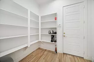 5021 Creekmont Dr, Houston, TX 77091 - Photo 7