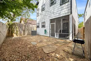 5021 Creekmont Dr, Houston, TX 77091 - Photo 23