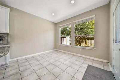 111 W Burberry Circle, Conroe, TX 77384 - Photo 11