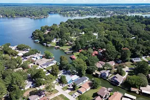 14174 Shadow Bay Dr, Willis, TX 77318 - Photo 5