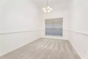 1315 Wilshire Ct, College Station, TX 77845 - Photo 9