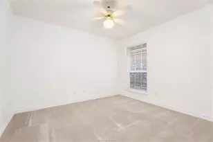 1315 Wilshire Ct, College Station, TX 77845 - Photo 5