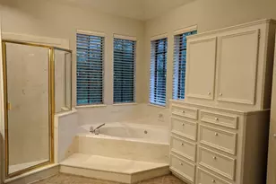 5106 Olympia Fields Ln, Houston, TX 77069 - Photo 17