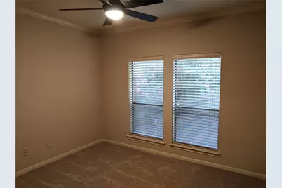 5106 Olympia Fields Lane, Houston, TX 77069 - Photo 11