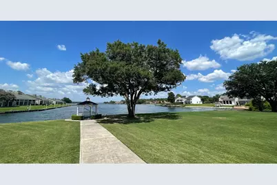 155 April Waters Drive N, Conroe, TX 77356 - Photo 29