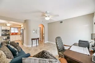 818 11th St, Galveston, TX 77550 - Photo 7