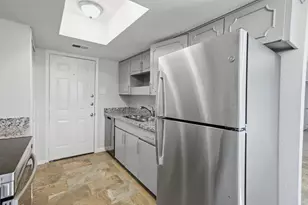 3919 Rosebud Dr, Houston, TX 77053 - Photo 15