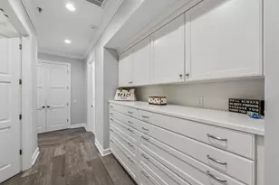 801 E Beach Dr, Galveston, TX 77550 - Photo 29