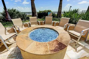 801 E Beach Dr, Galveston, TX 77550 - Photo 43