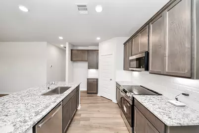 25964 Liberation Road, Cleveland, TX 77328 - Photo 5