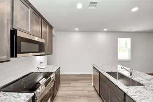 25964 Liberation Rd, Cleveland, TX 77328 - Photo 7