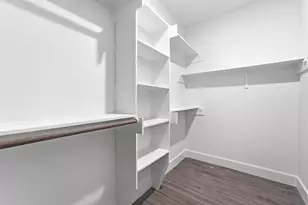 1422 W 34th 1/2 St, Houston, TX 77018 - Photo 13