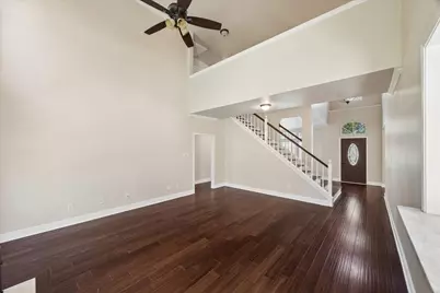 2209 Summer Reef Drive, League City, TX 77573 - Photo 3