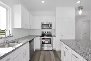 1449 Rd 5734, Cleveland, TX 77327 - Photo 13