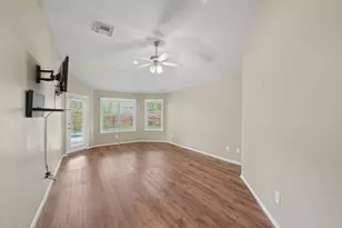 101 Woodmont Dr, Conroe, TX 77356 - Photo 13