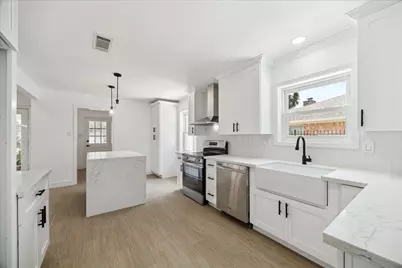 9711 Braewick Drive, Houston, TX 77096 - Photo 13